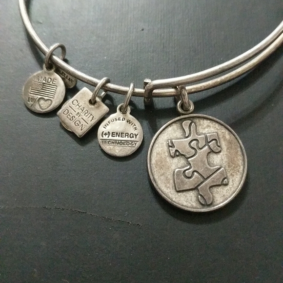 Alex & Ani Silver Tone Puzzle Piece Expandable Statement Bracelet - Picture 2 of 2